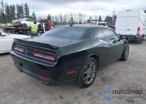2017 Dodge Challenger Gt z USA, uszkodzony, nr VIN 2C3CDZGG7HH556262